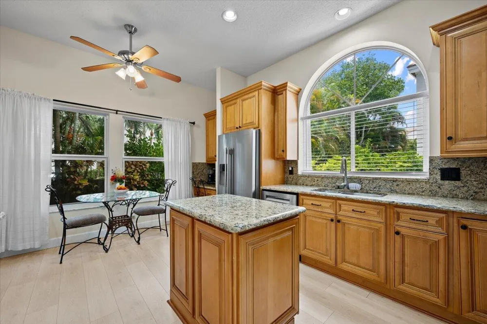 21 Grand Bay Circle Juno Beach, FL 33408