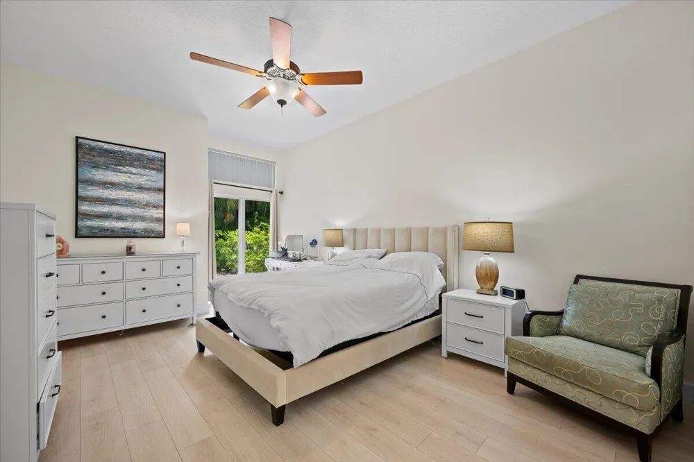 21 Grand Bay Circle Juno Beach, FL 33408
