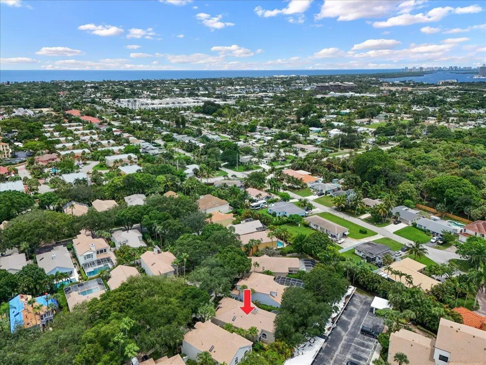 21 Grand Bay Circle Juno Beach, FL 33408