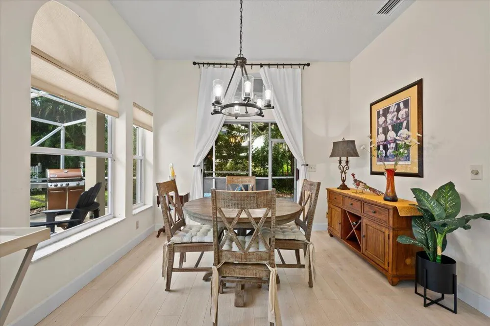 21 Grand Bay Circle Juno Beach, FL 33408