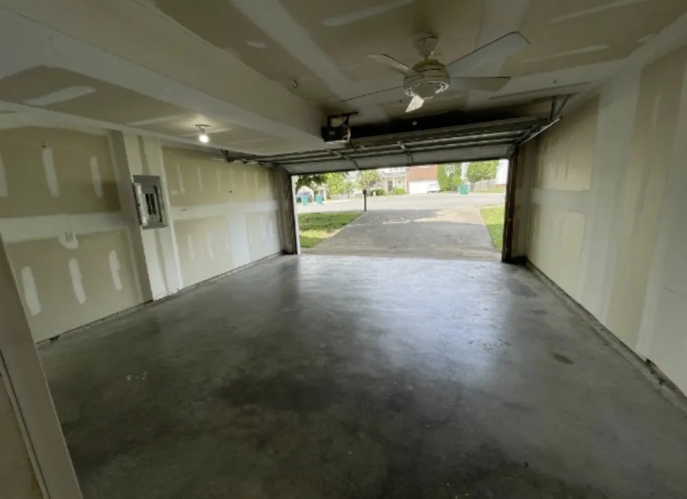2009 McCrory Pl Spring Hill, TN 37174
