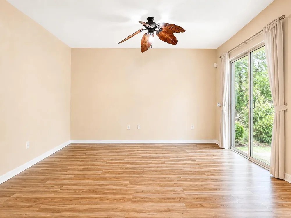 3373 Merrick Lane #705 Margate, FL 33063