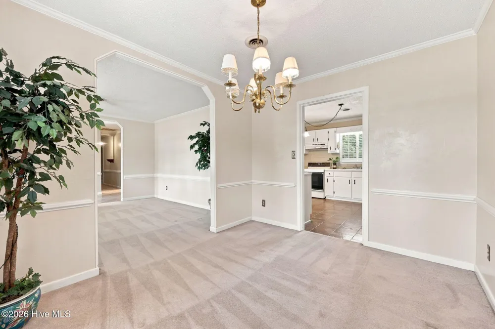 3605 Plantation Road Morehead City, NC 28557