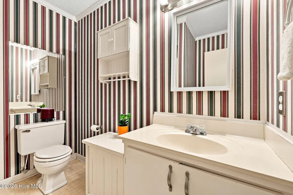 3605 Plantation Road Morehead City, NC 28557