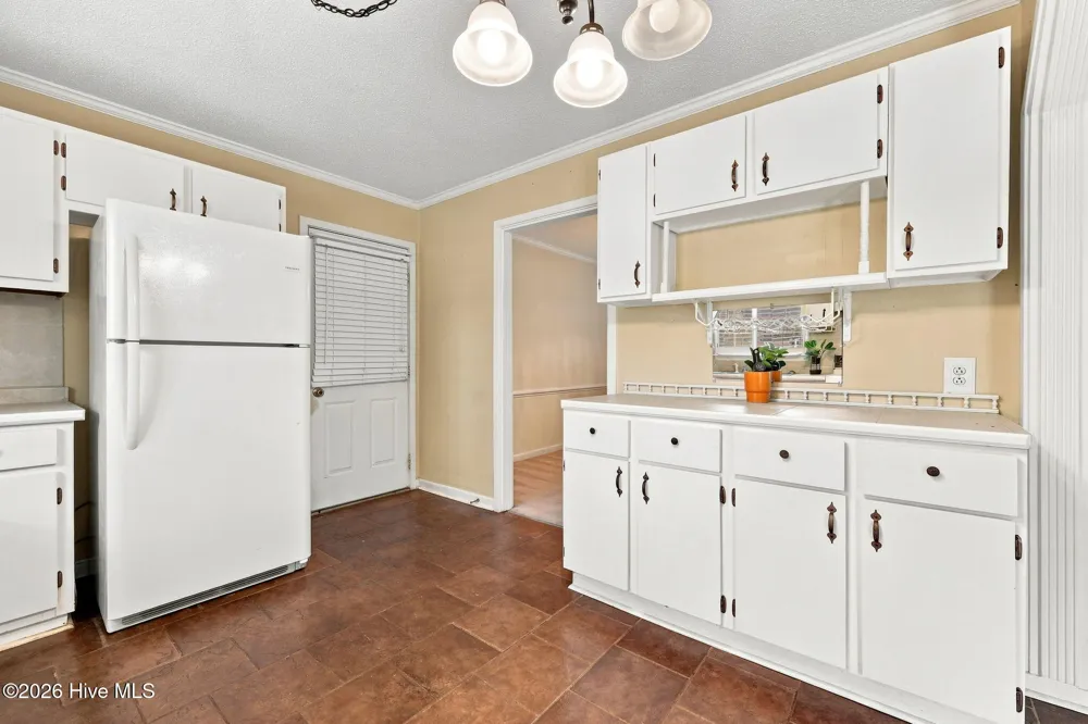 3605 Plantation Road Morehead City, NC 28557