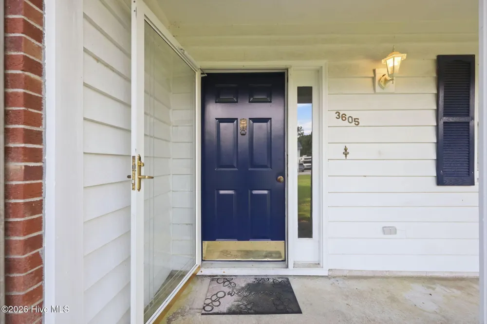 3605 Plantation Road Morehead City, NC 28557