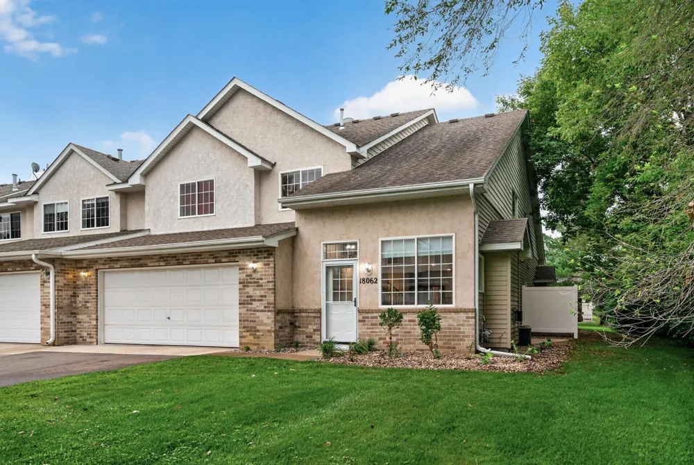 18062 Vance Circle NW Elk River, MN 55330