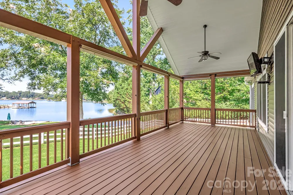 3825 Chevlot Hills Road Sherrills Ford, NC 28673