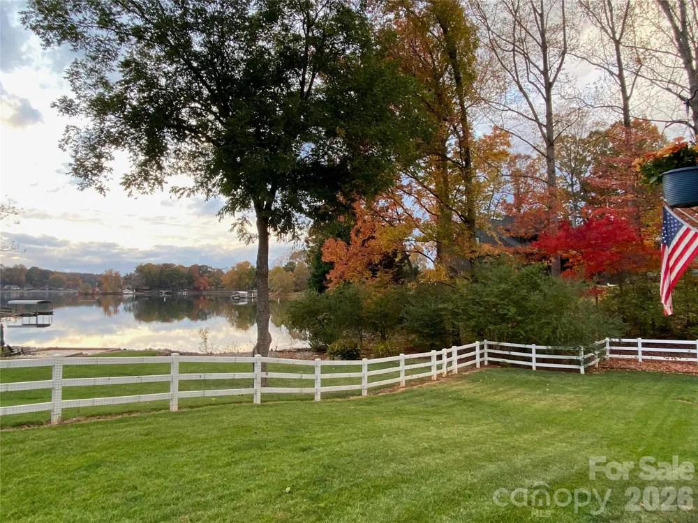 3825 Chevlot Hills Road Sherrills Ford, NC 28673