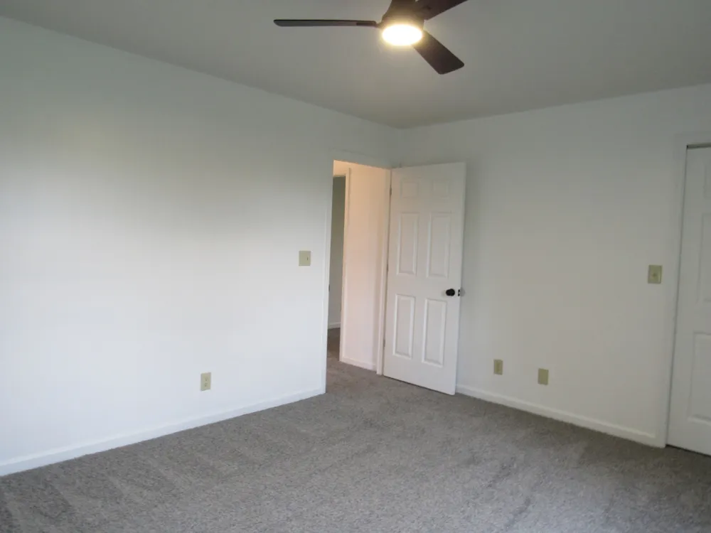 548 Cooper Dr McMinnville, TN 37110