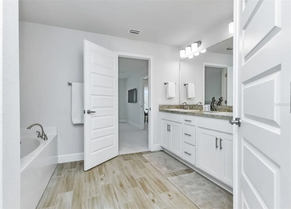 7664 MERONI BOULEVARD North Port, FL 34291