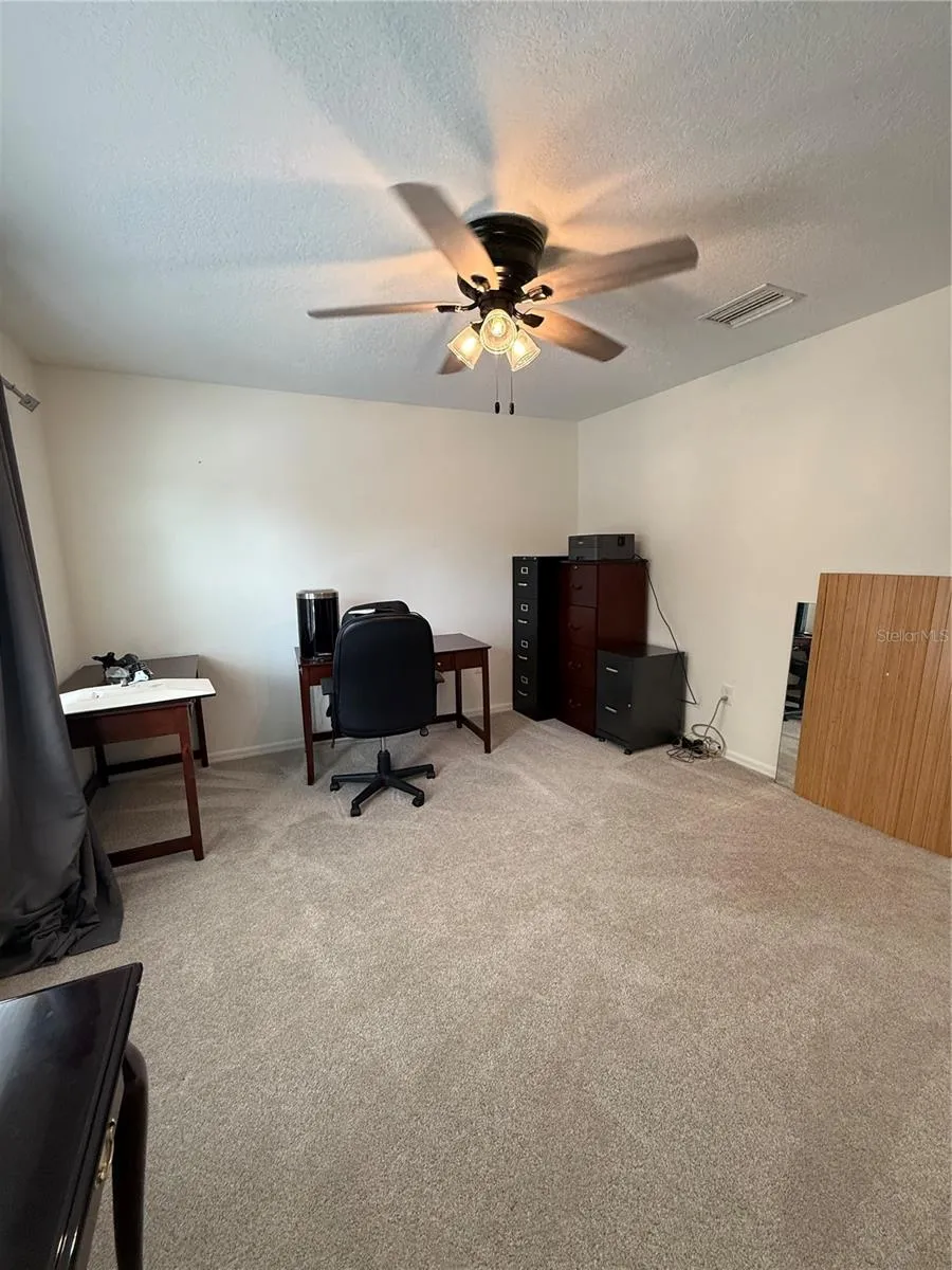 422 WESTCHESTER HILLS LANE Valrico, FL 33594