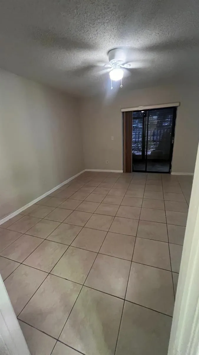 3665 NW 94TH AVENUE #3J Sunrise, FL 33351