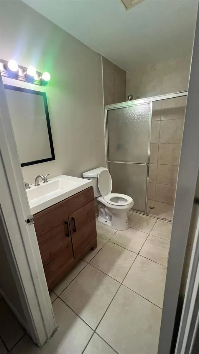 3665 NW 94TH AVENUE #3J Sunrise, FL 33351