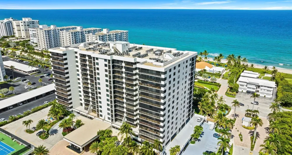 3420 S Ocean Boulevard #8W Highland Beach, FL 33487