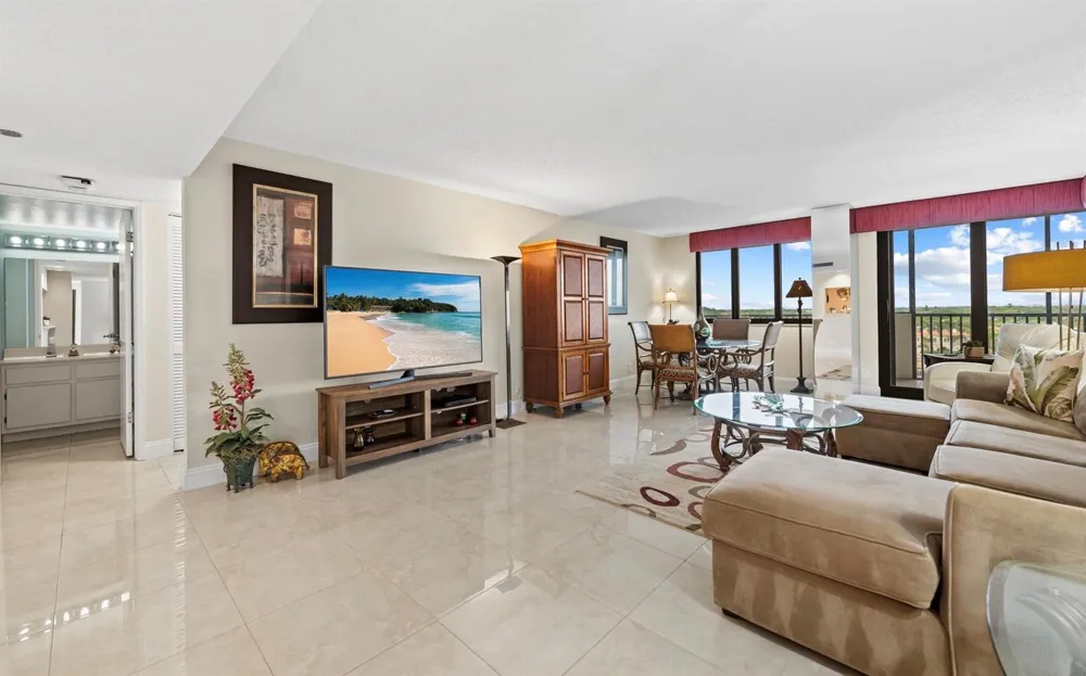 3420 S Ocean Boulevard #8W Highland Beach, FL 33487