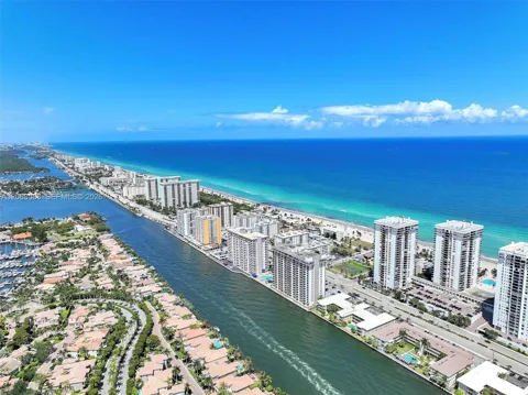 1600 S Ocean Dr #14F