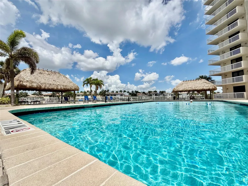 1600 S Ocean Dr #14F Hollywood, FL 33019