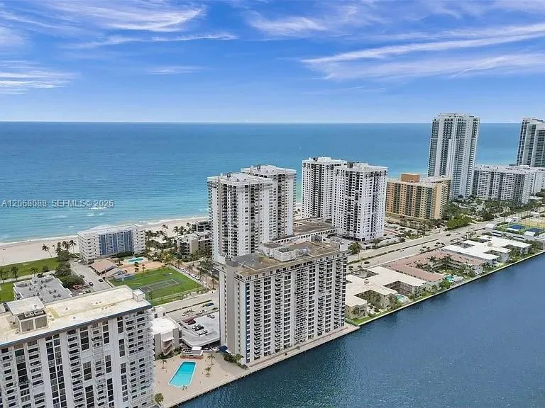 1600 S Ocean Dr #14F Hollywood, FL 33019