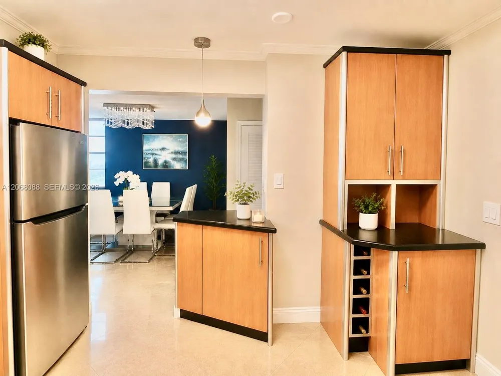 1600 S Ocean Dr #14F Hollywood, FL 33019