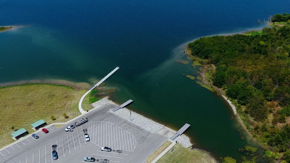 571 Lakeshore Terrace Windom, TX 75492
