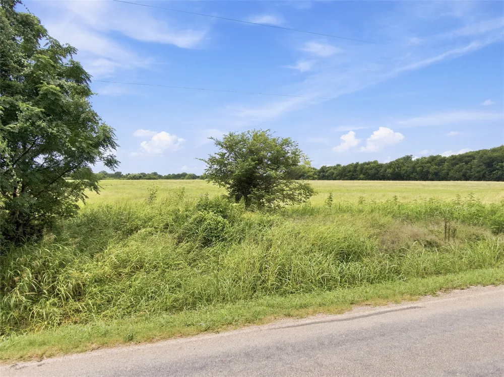 700 Geller Road Ferris, TX 75125