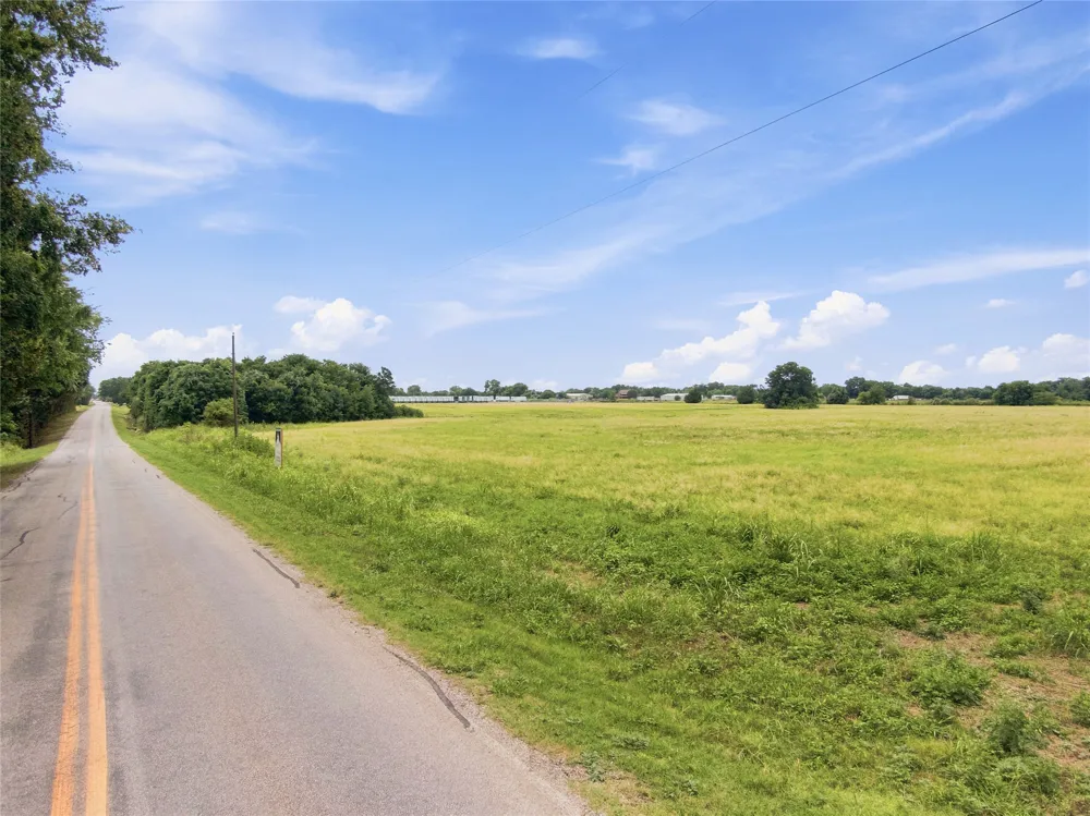 700 Geller Road Ferris, TX 75125