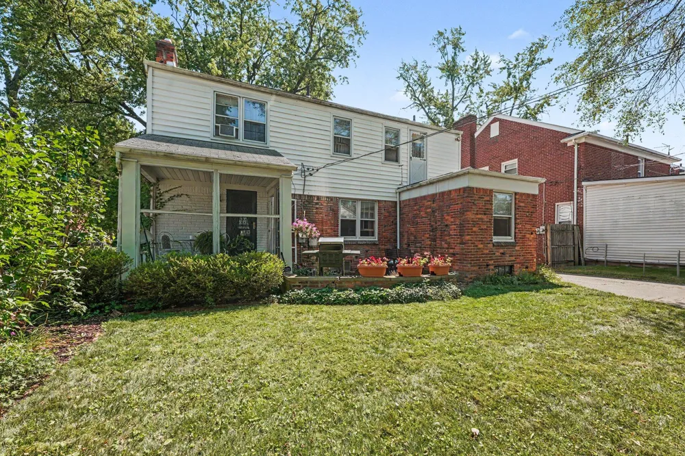14921 Stahelin Avenue Detroit, MI 48223
