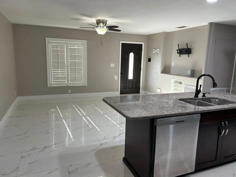 9724 TOM FOLSOM ROAD Thonotosassa, FL 33592