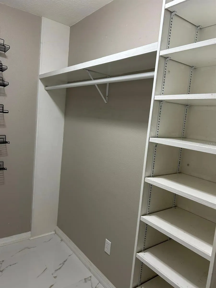9724 TOM FOLSOM ROAD Thonotosassa, FL 33592