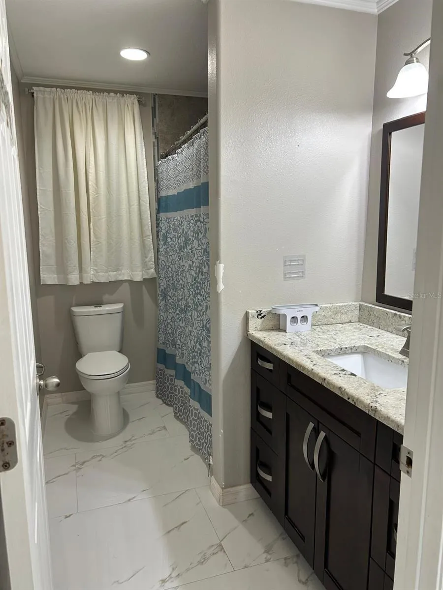 9724 TOM FOLSOM ROAD Thonotosassa, FL 33592