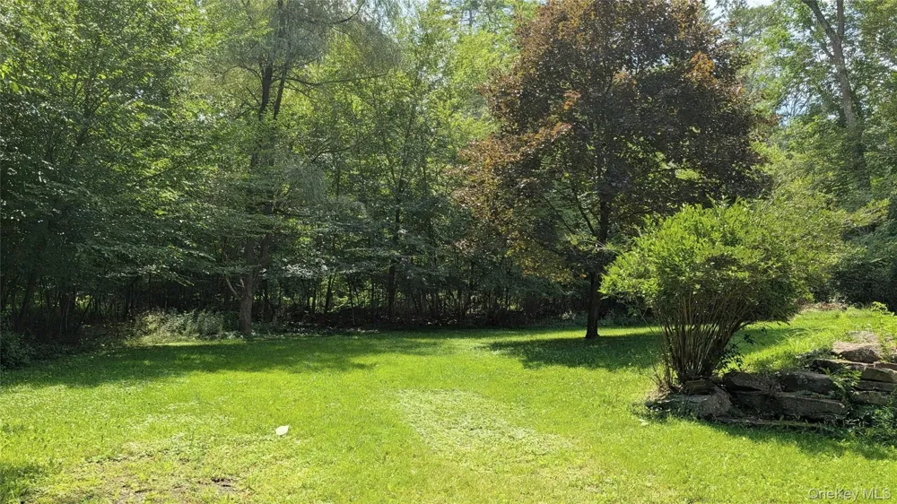 38 Hoffman Road Narrowsburg, NY 12764