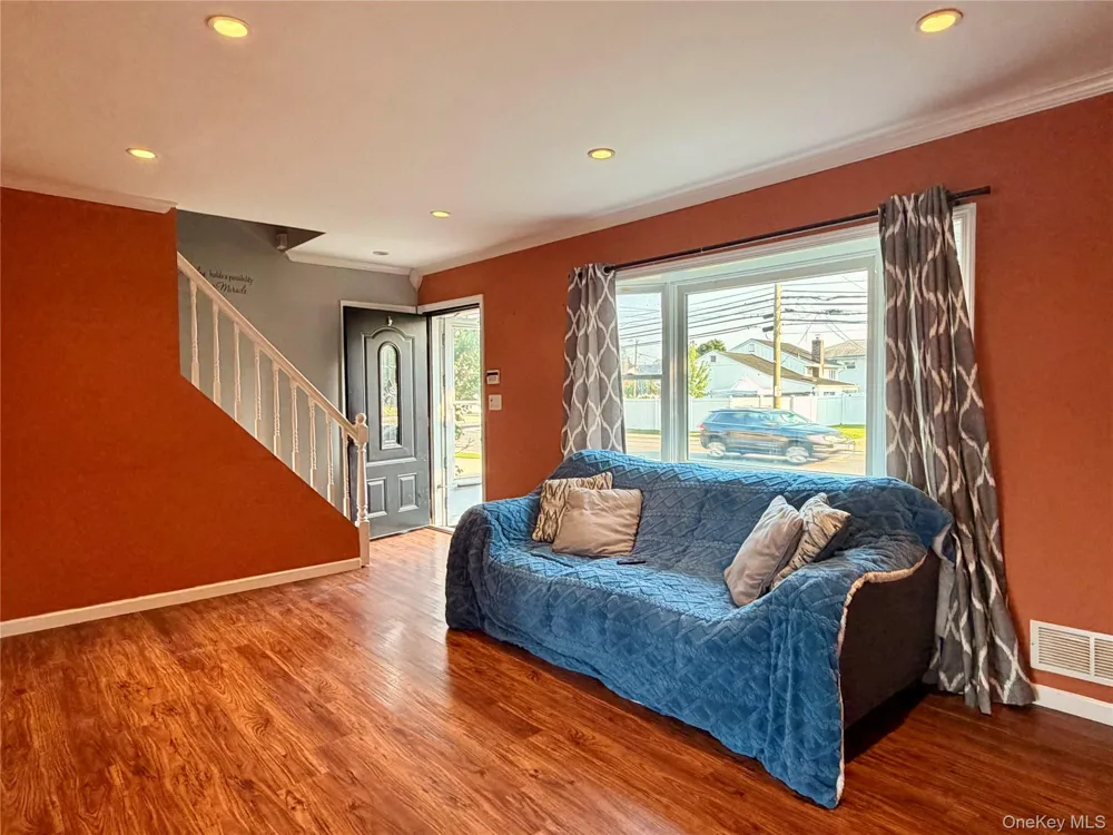 2993 Brower Avenue Oceanside, NY 11572