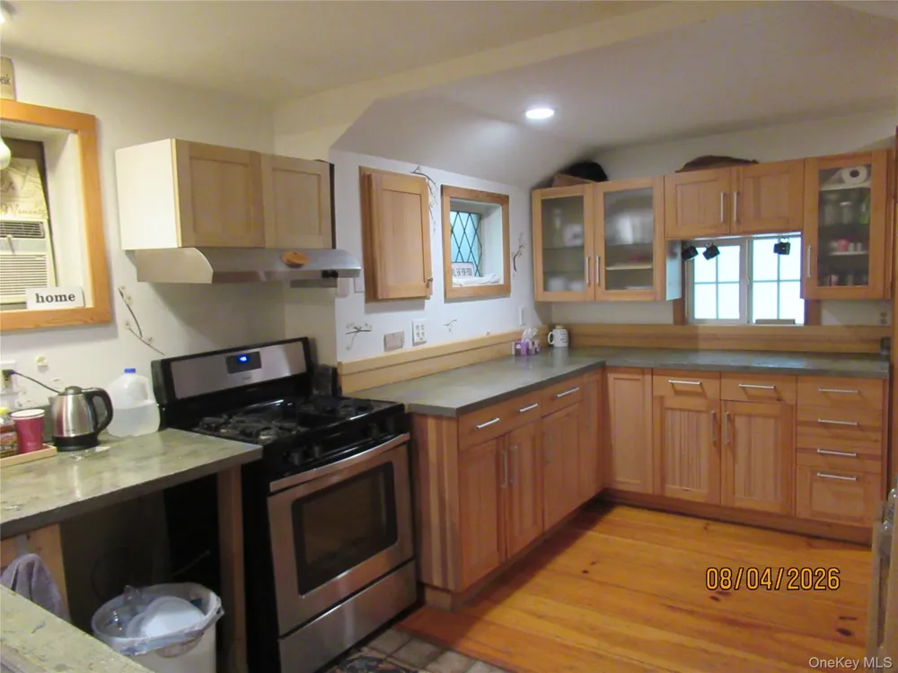 463 Mountain Road Bloomingburg, NY 12721