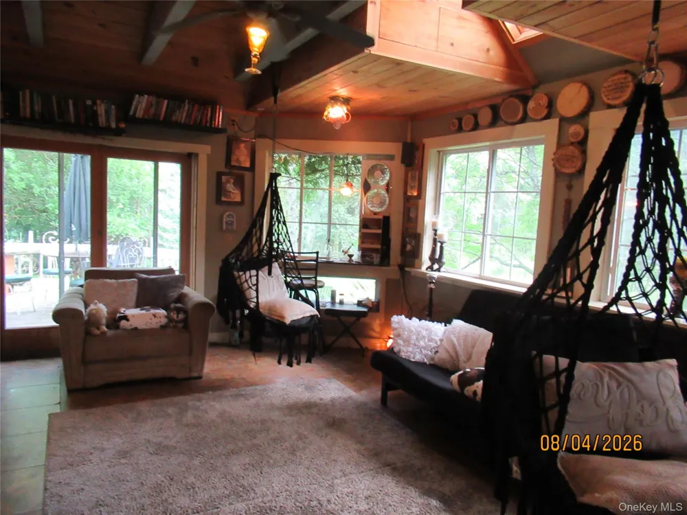 463 Mountain Road Bloomingburg, NY 12721