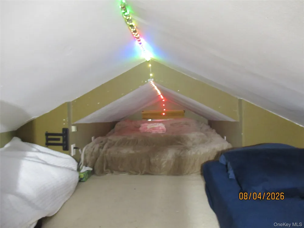 463 Mountain Road Bloomingburg, NY 12721