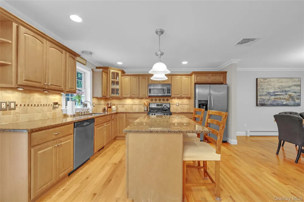 282 Derby Road Middletown, NY 10940