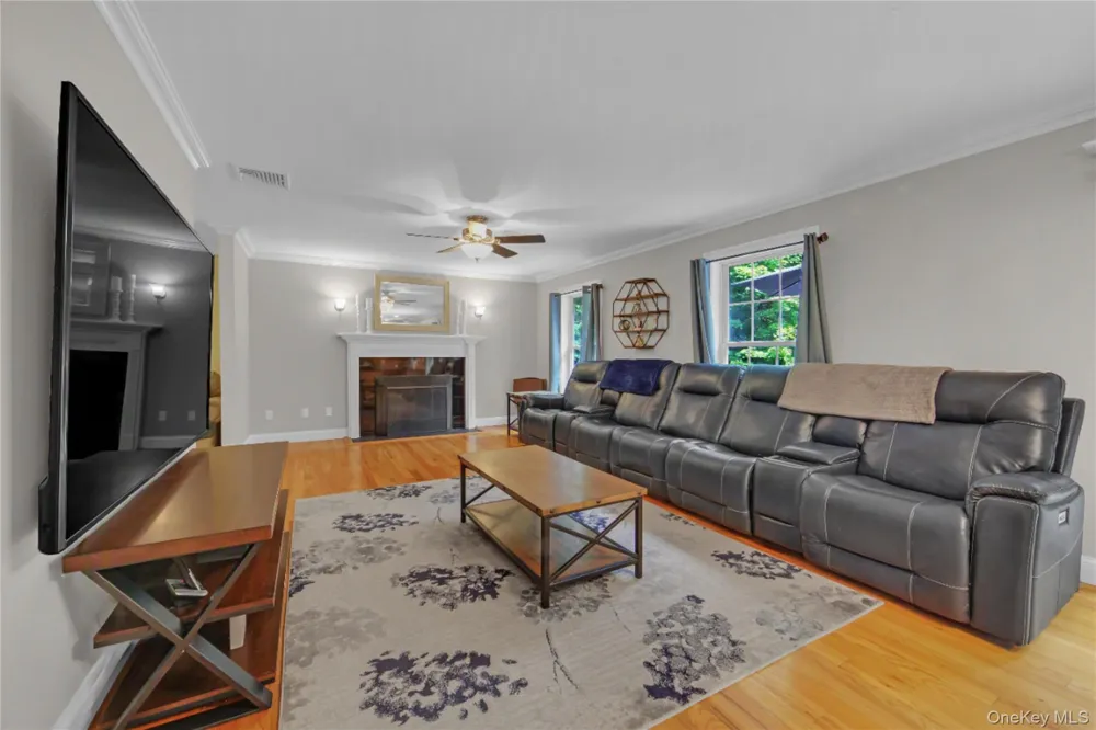 282 Derby Road Middletown, NY 10940
