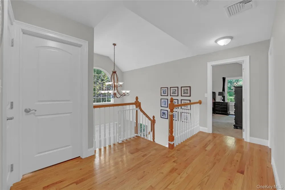 282 Derby Road Middletown, NY 10940