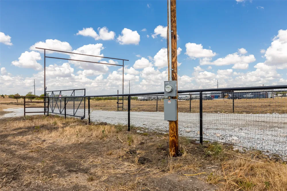 383 Hill County Road 4254 Itasca, TX 76055