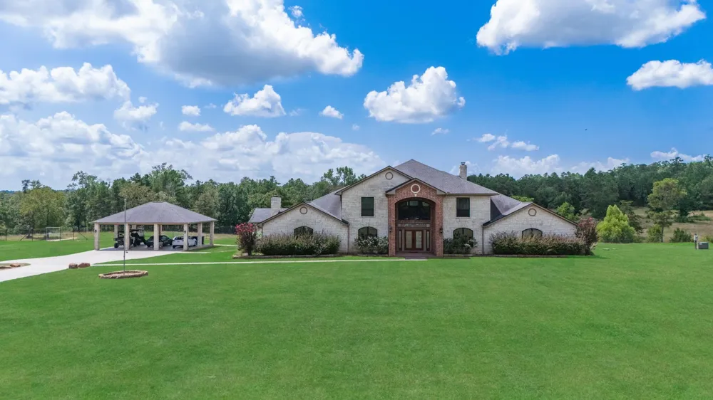 6845 W Fm 942 Livingston, TX 77351