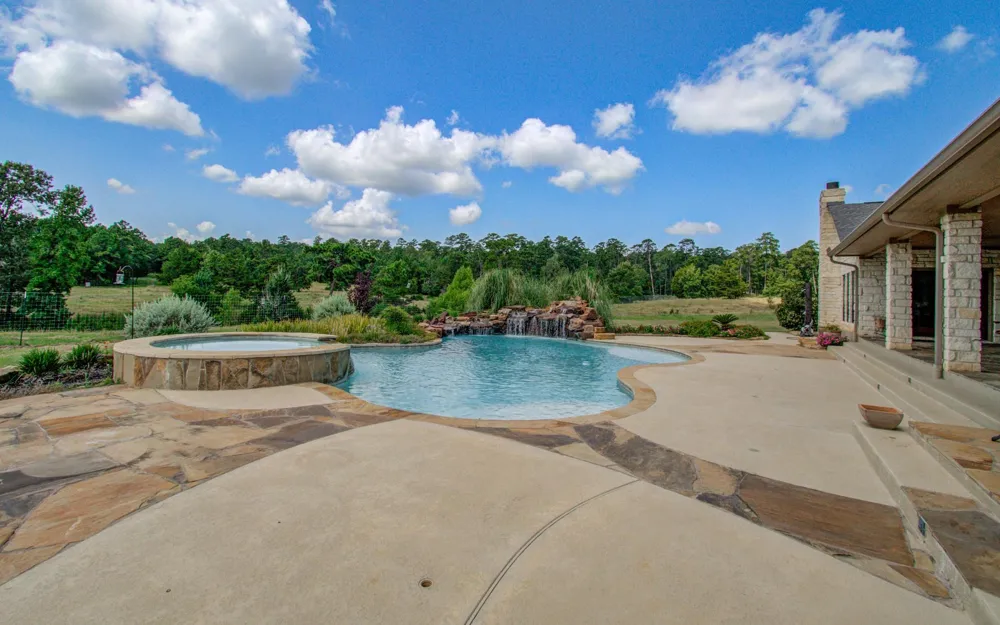 6845 W Fm 942 Livingston, TX 77351