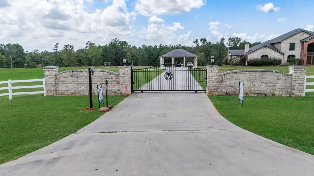 6845 W Fm 942 Livingston, TX 77351