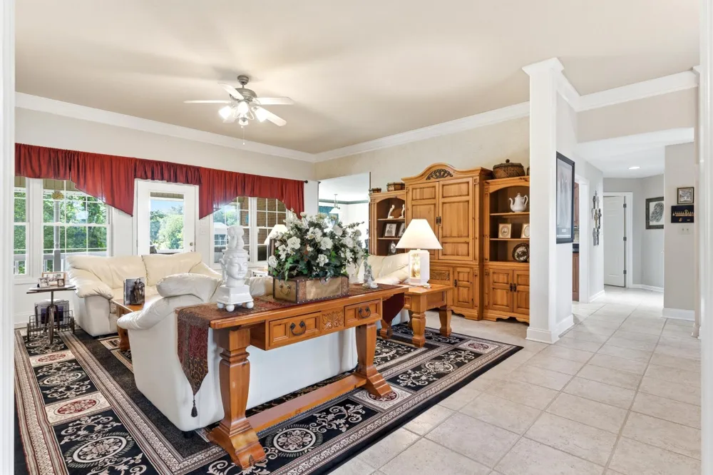 111 Nunnehi Trail Vonore, TN 37885