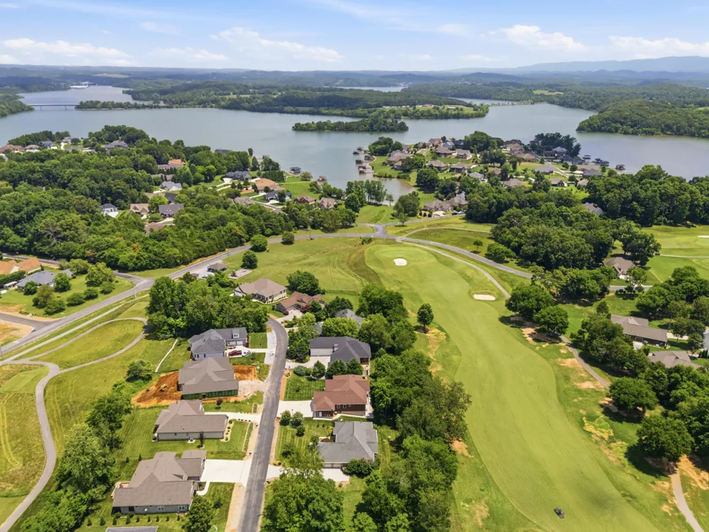 111 Nunnehi Trail Vonore, TN 37885