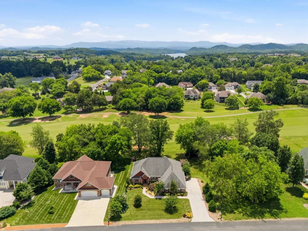 111 Nunnehi Trail Vonore, TN 37885