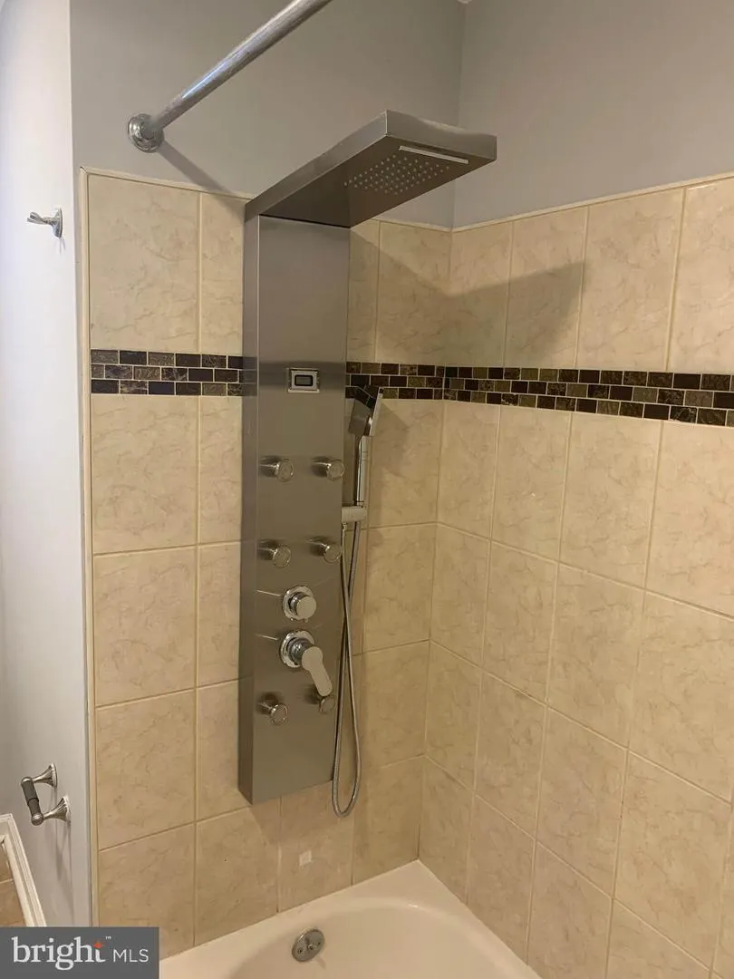 6001 17TH STREET #203 Philadelphia, PA 19141