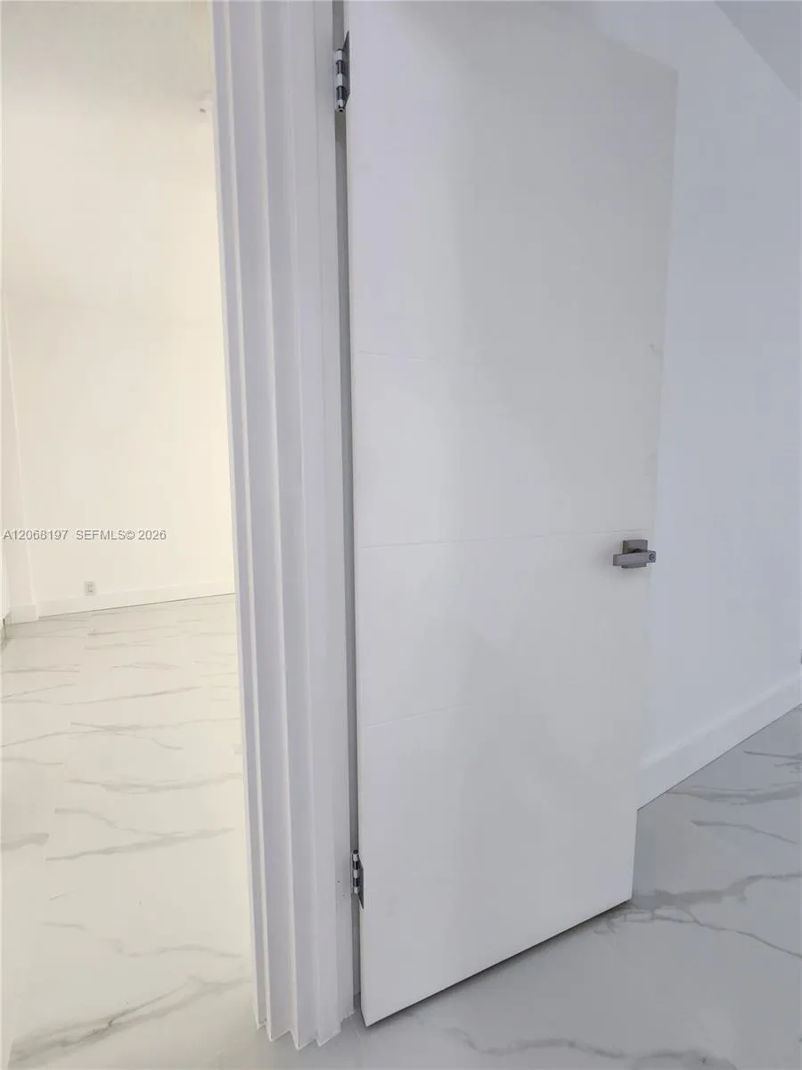 3505 S Ocean Dr #716 Hollywood, FL 33019
