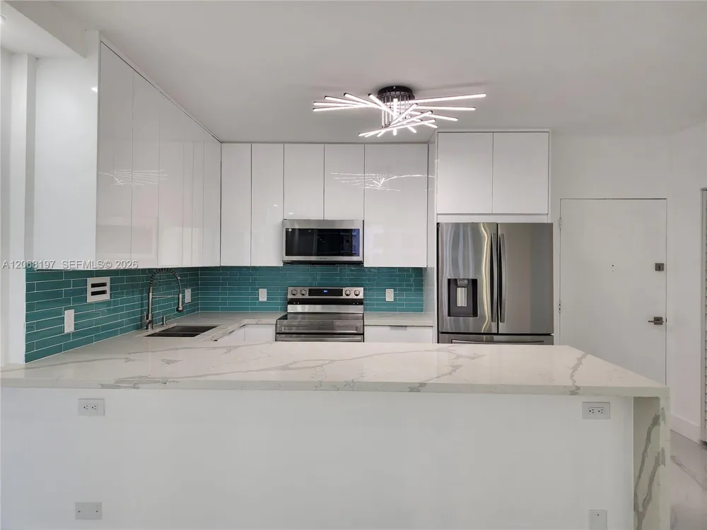 3505 S Ocean Dr #716 Hollywood, FL 33019