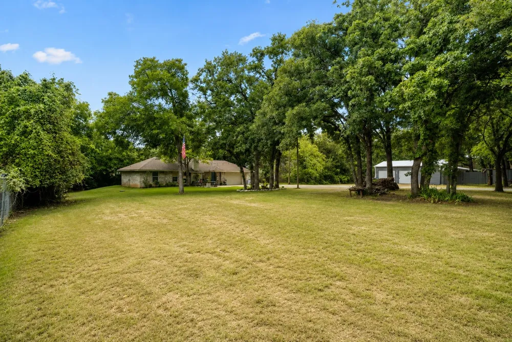 1400 E Lake Drive Weatherford, TX 76087